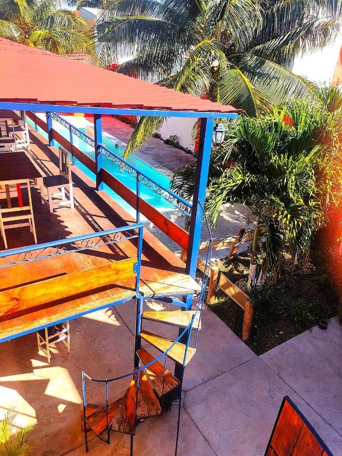 Hotel Chuburna Bagian luar foto